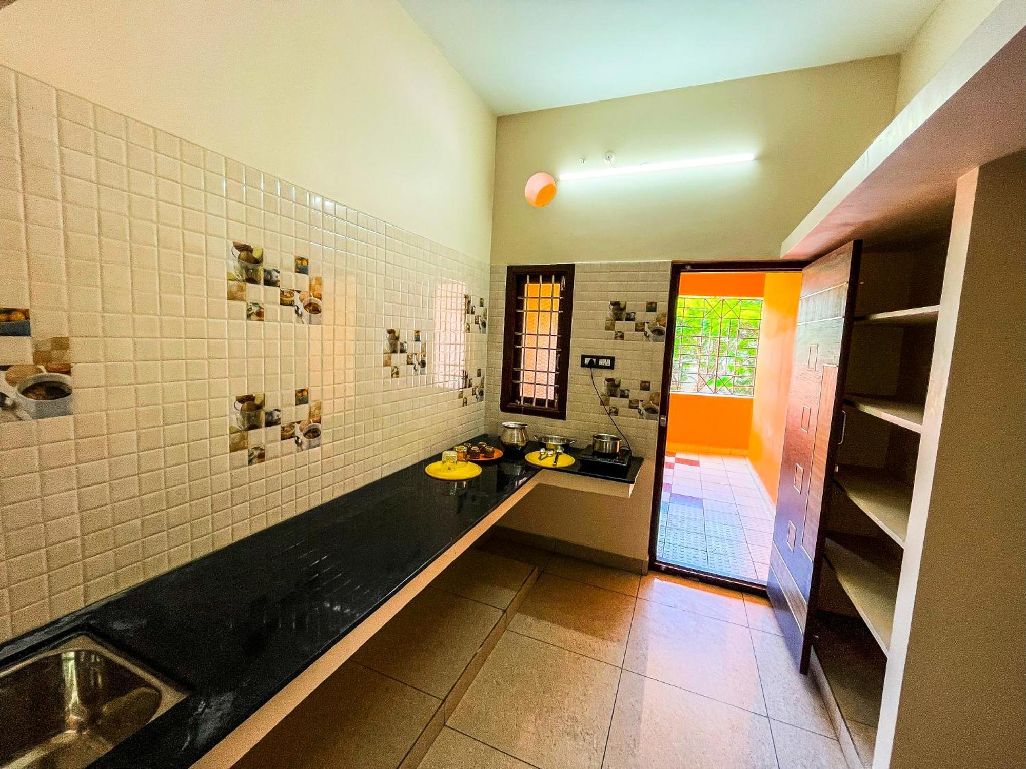 Royal Castle Residency Apartment Pondicherry Exterior photo